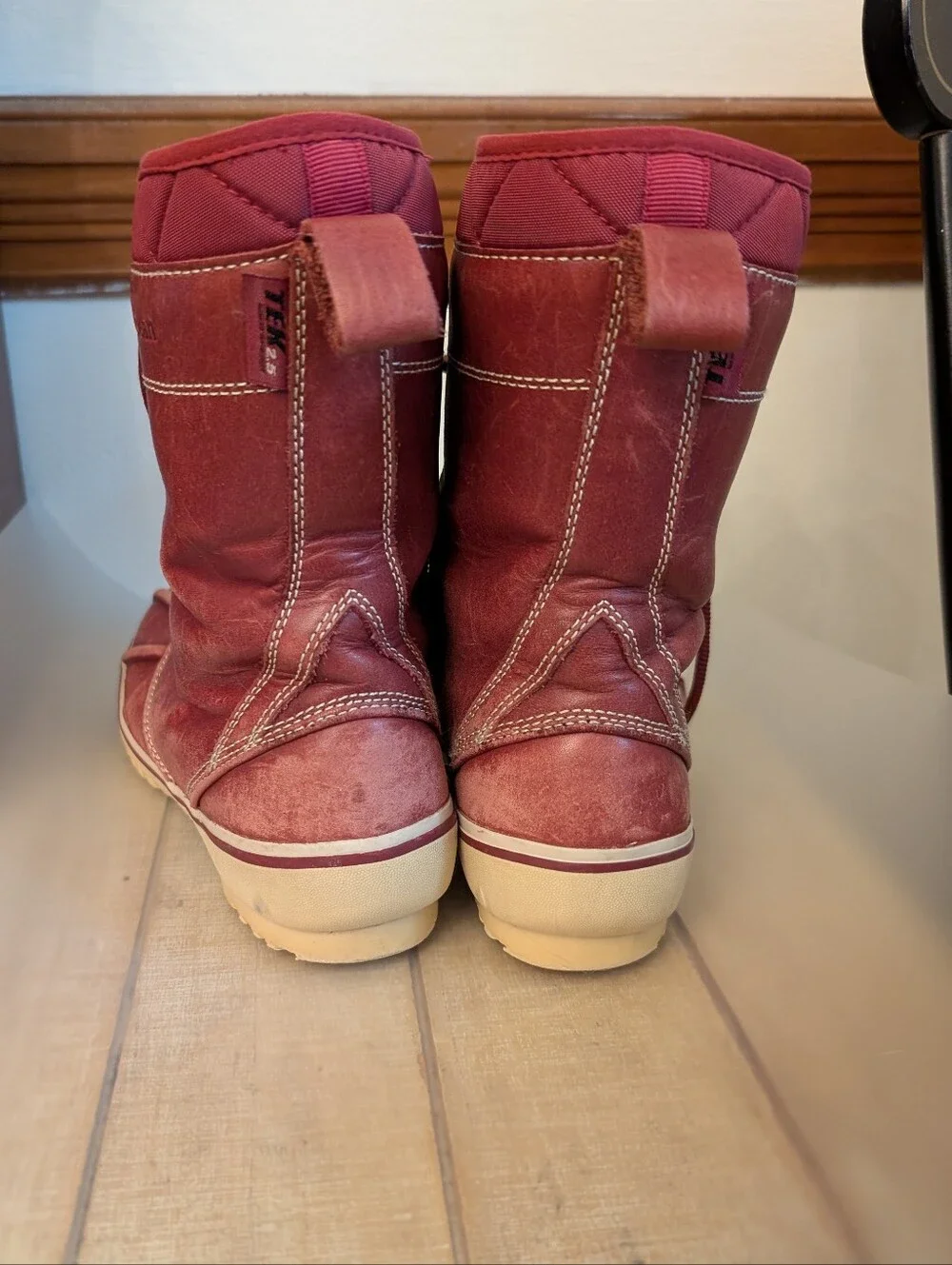 Women's LL Beans Red Leather Insulated Duck Boots
